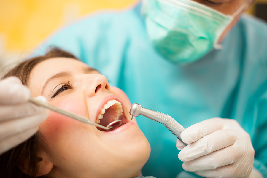 Avoiding Pain During Dental Implant Surgery