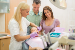  Four Things To Consider When Choosing Your Family Dentist In Long Island